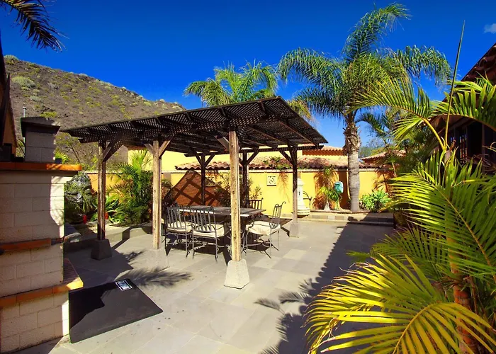 Jardin De Buda Villa Arona